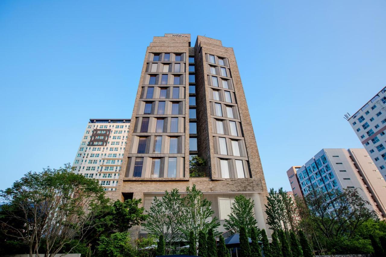 Hotel Museo Cheongju Bagian luar foto
